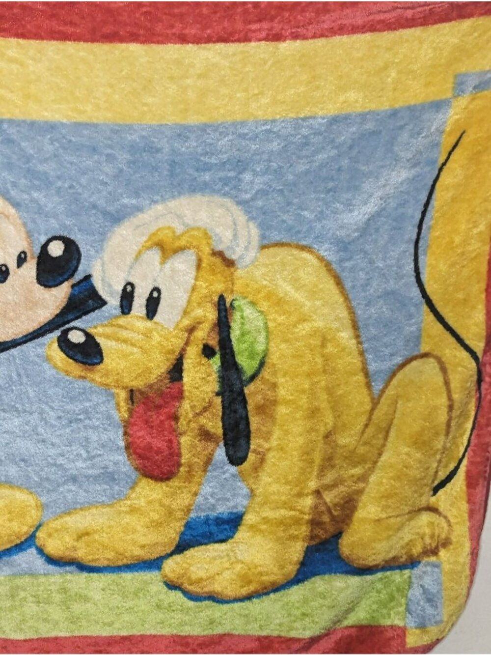 Vintage Disney Mickey Mouse Pluto Fleece Throw Blanket Soft Plush 60x50 - Picture 4 of 5